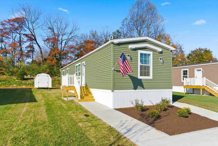 Honey Ridge - Image 1