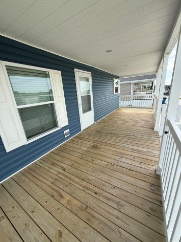 Front Porch 28x8