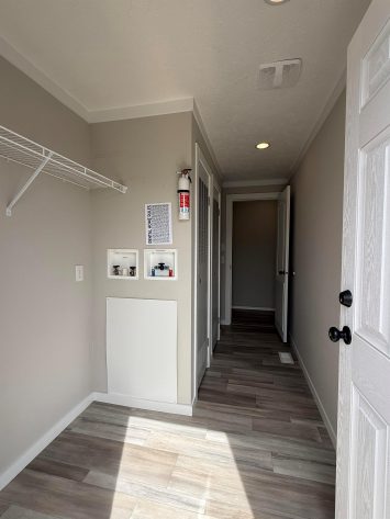 Laundry room 3