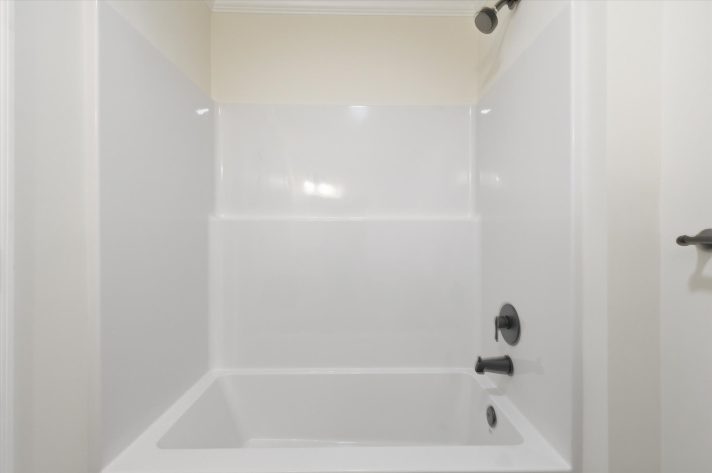 Cinnamon Woods - Image 31