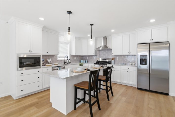 Cinnamon Woods - Image 2