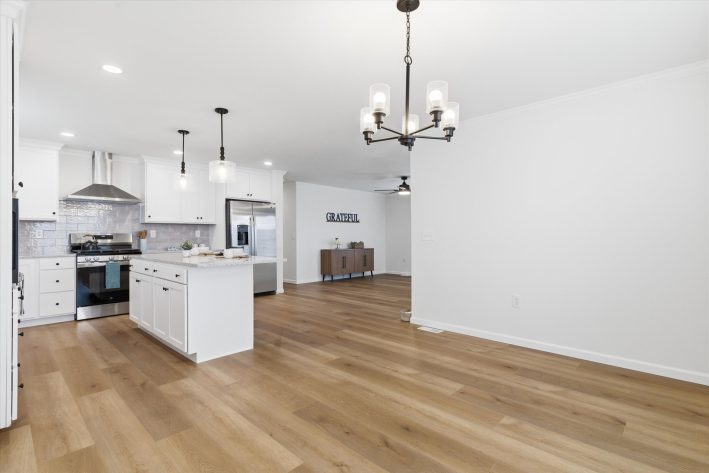 Cinnamon Woods - Image 10