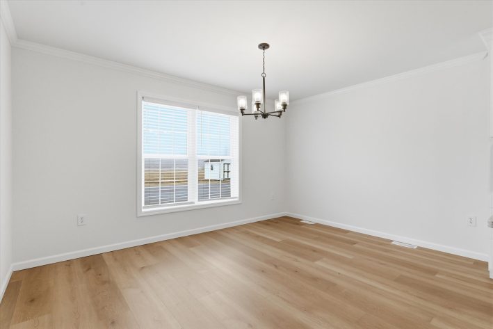 Cinnamon Woods - Image 12