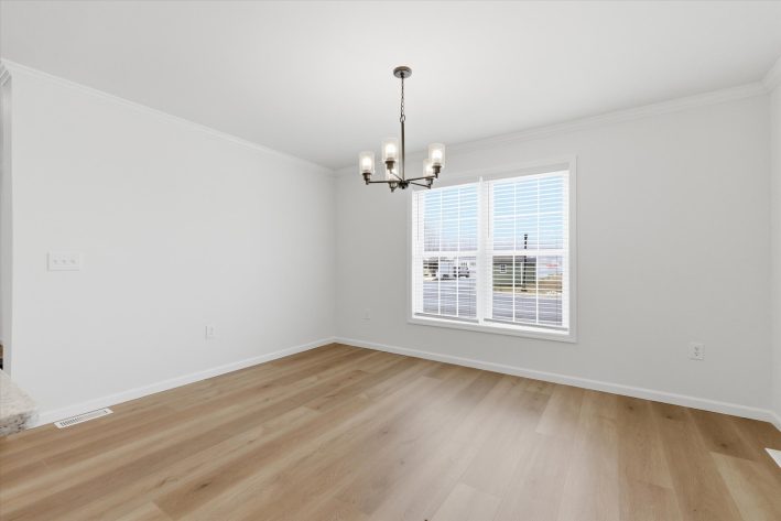 Cinnamon Woods - Image 13