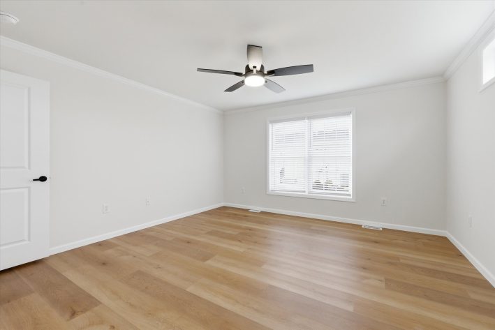 Cinnamon Woods - Image 14