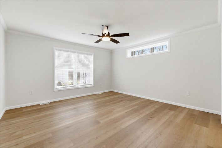 Cinnamon Woods - Image 17