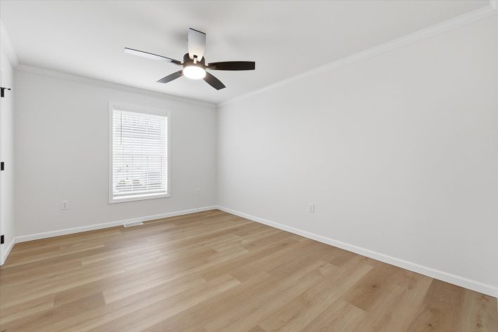 Cinnamon Woods - Image 26