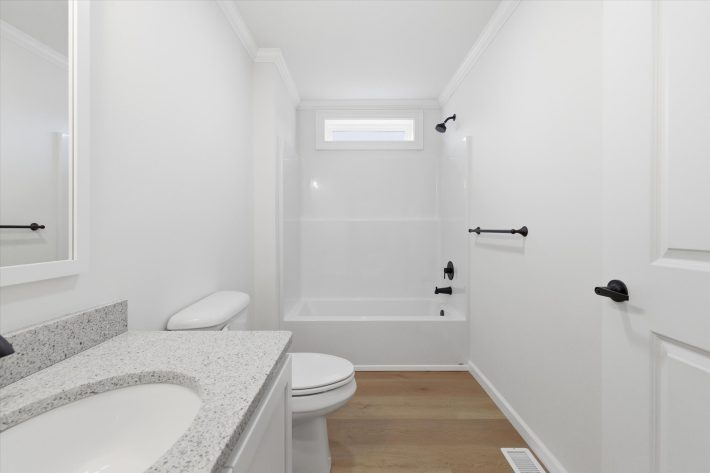 Cinnamon Woods - Image 31