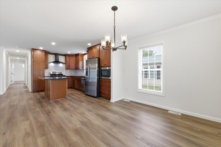 Cinnamon Woods - Image 19