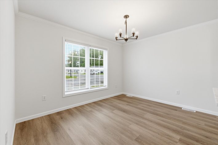 Cinnamon Woods - Image 16