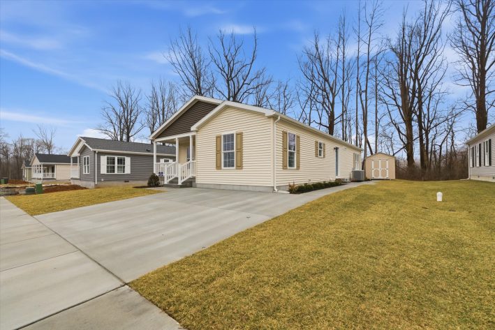 Cinnamon Woods - Image 38