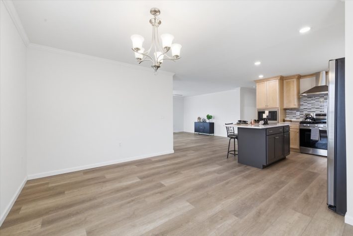 Cinnamon Woods - Image 12