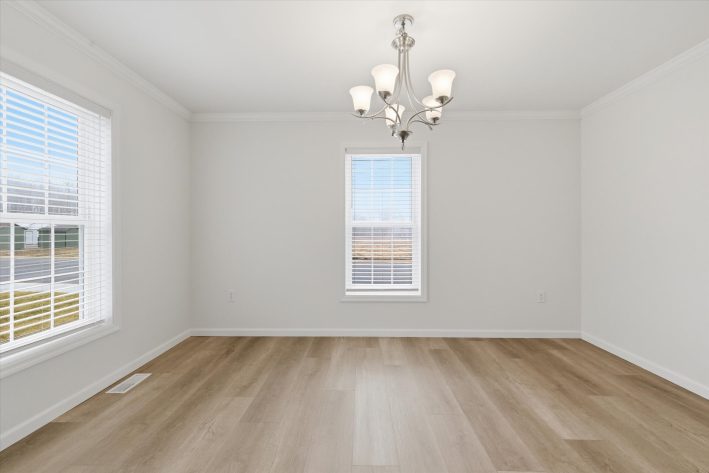 Cinnamon Woods - Image 14