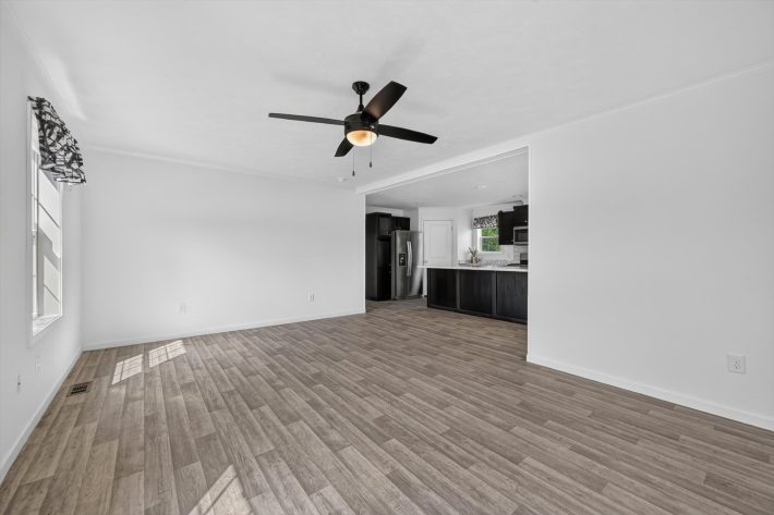 Hillside Estates - Image 7