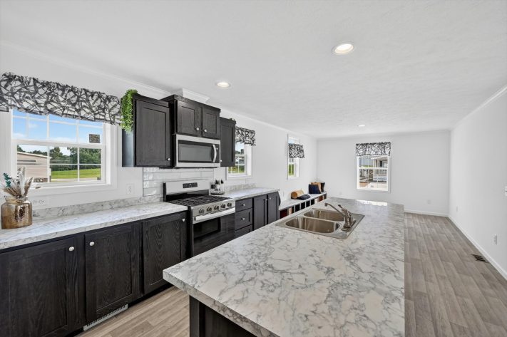 Hillside Estates - Image 10