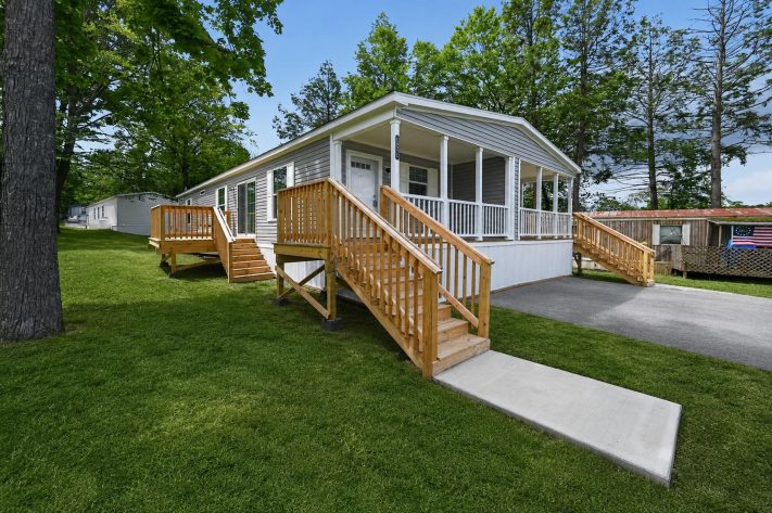 Laurel Woods - Image 4