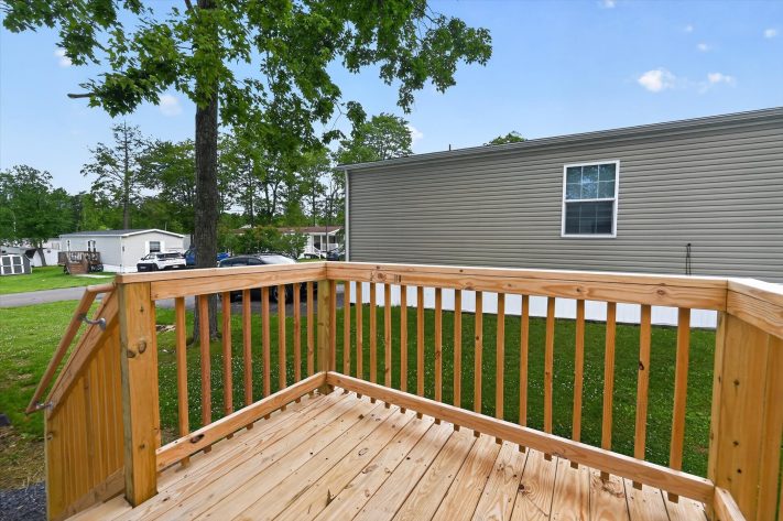 Laurel Woods - Image 8