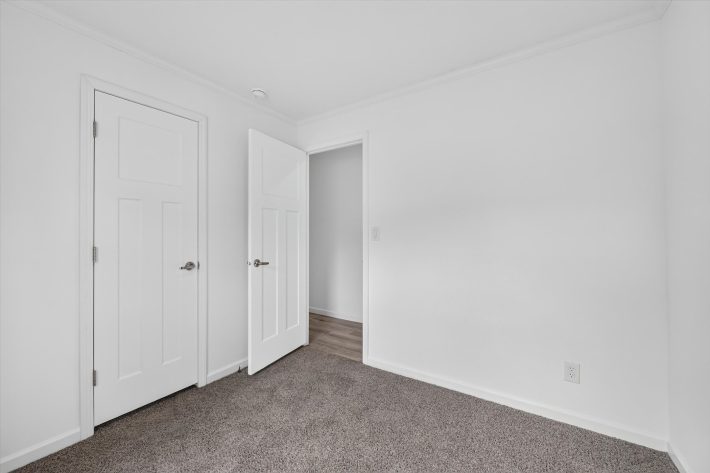 Laurel Woods - Image 19