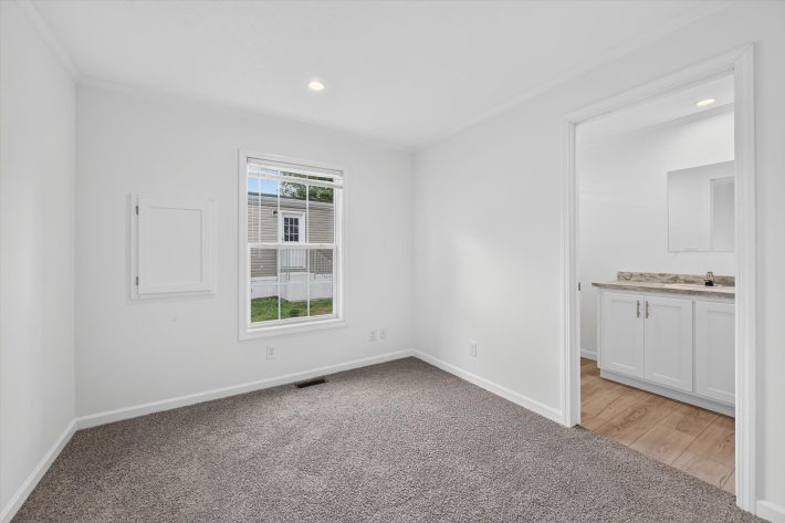 Laurel Woods - Image 22