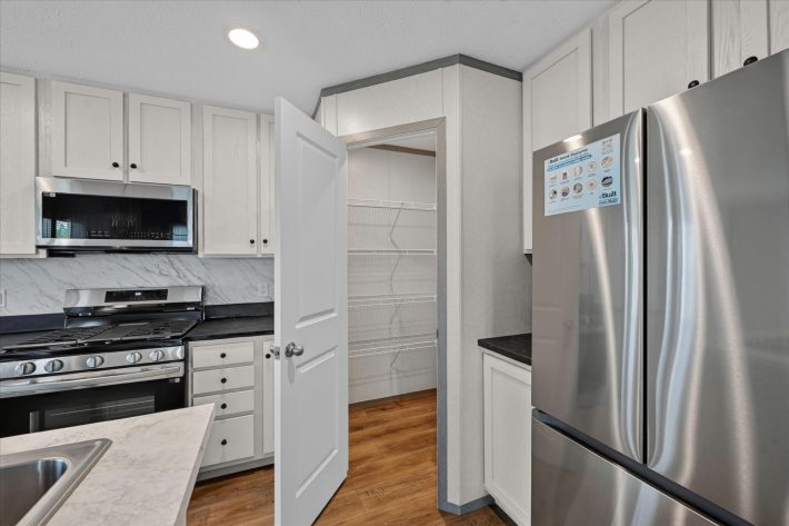 Lakeview Meadows - Image 19