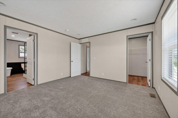 Lakeview Meadows - Image 25