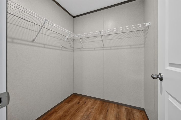 Lakeview Meadows - Image 26