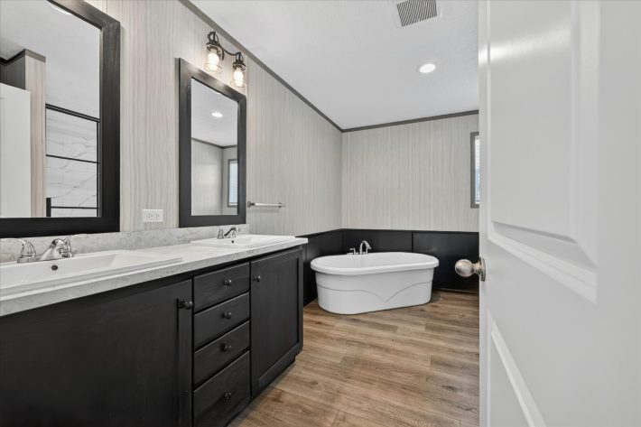 Lakeview Meadows - Image 28