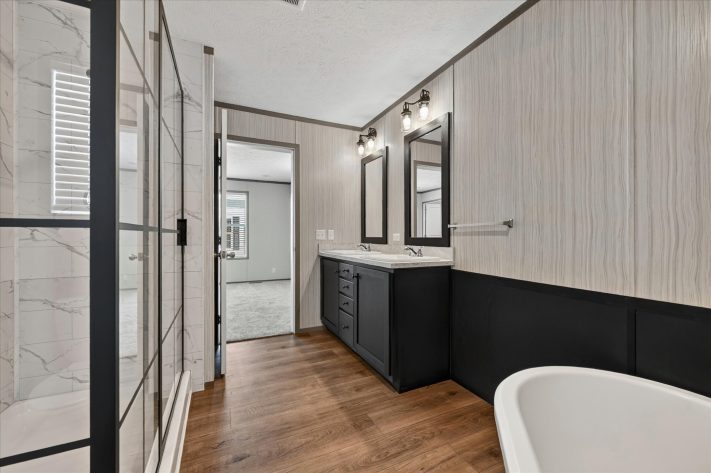 Lakeview Meadows - Image 32
