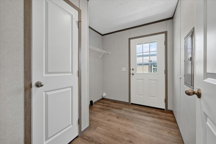 Lakeview Meadows - Image 40