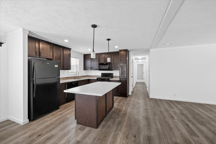 Lakeview Meadows - Image 10