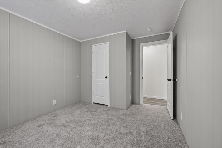 Lakeview Meadows - Image 32