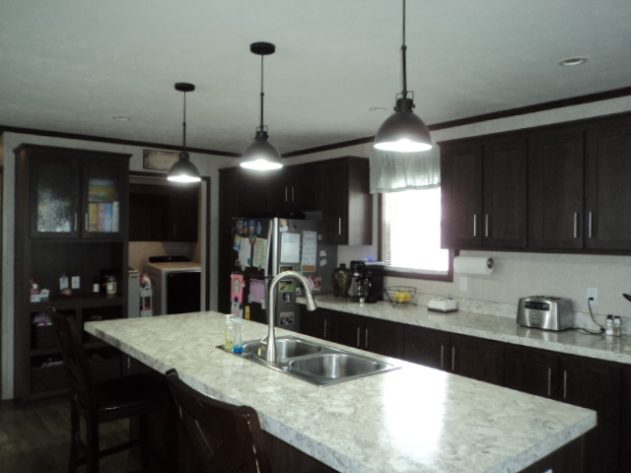 D & R Village - Image 6