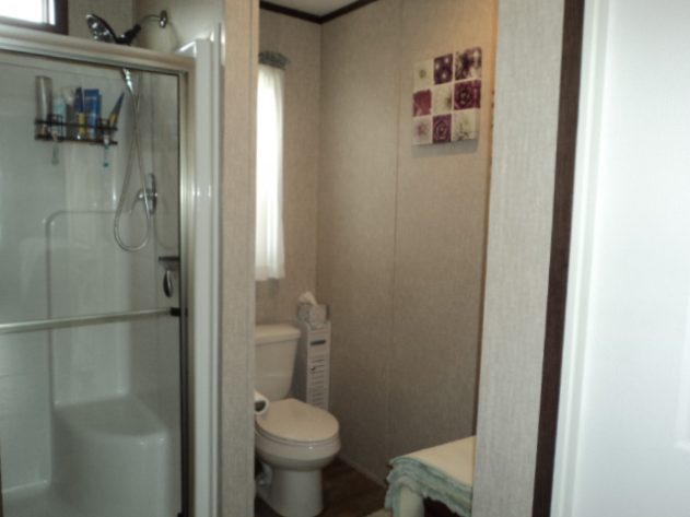 D & R Village - Image 15