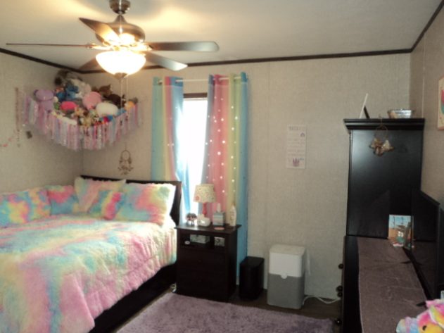 D & R Village - Image 21