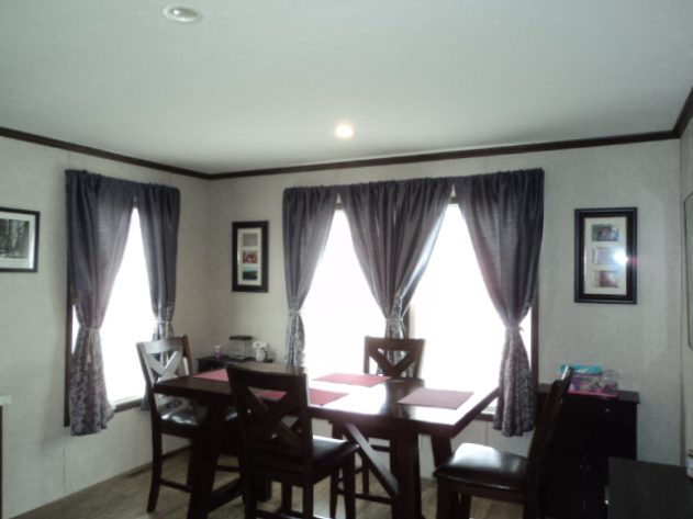 D & R Village - Image 8