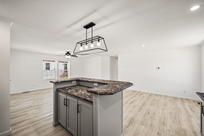 Honey Ridge - Image 14