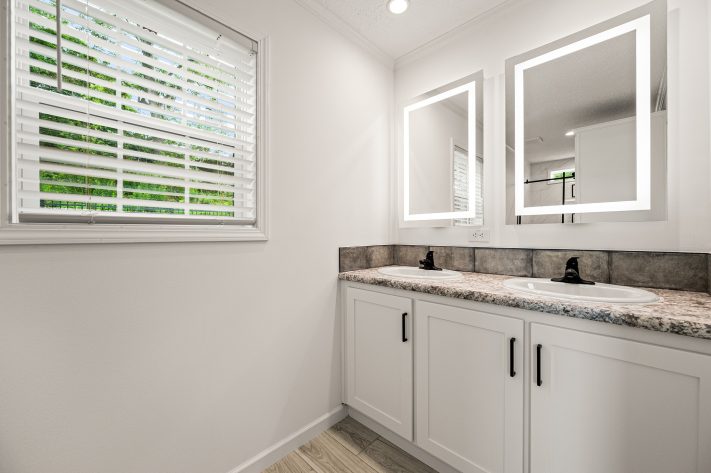Honey Ridge - Image 20
