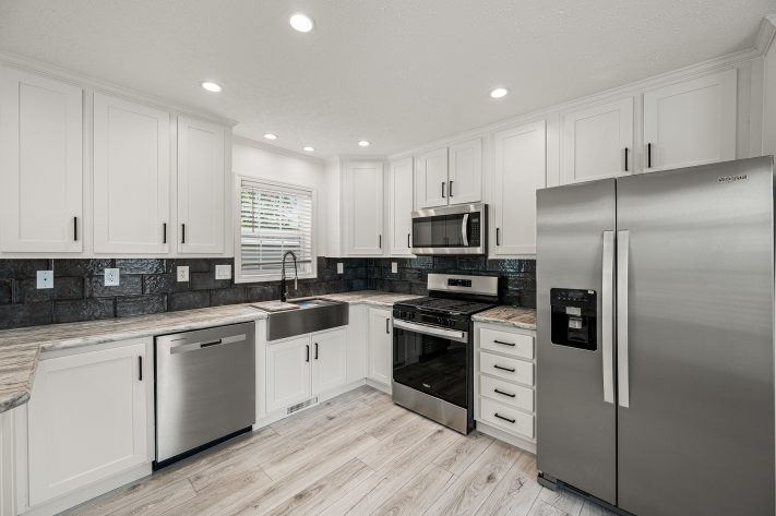 Honey Ridge - Image 20