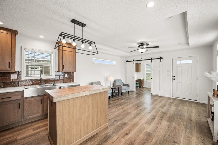 Honey Ridge - Image 19
