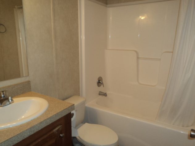 D & R Village - Image 12