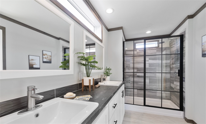 Holiday Village - Image 12