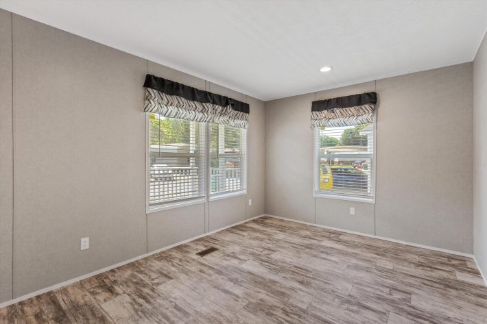 Allentown - Image 24