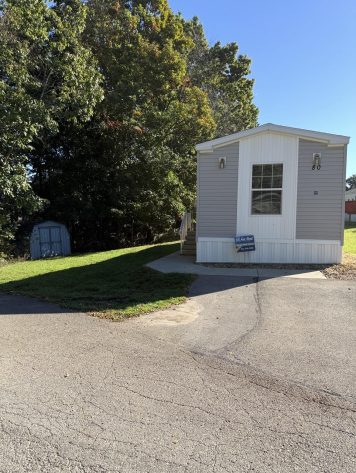 Forest Park Village - Image 1