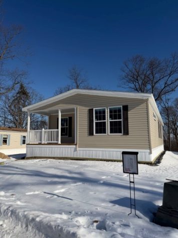 Forest Park Village - Image 1