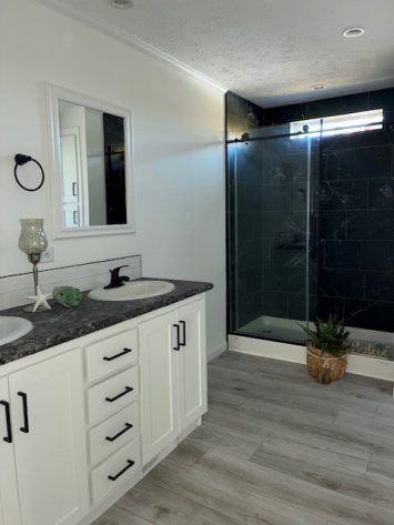 Forest Park Village - Image 3