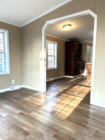 Fairview Manor - Image 3