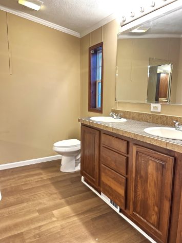 Fairview Manor - Image 19