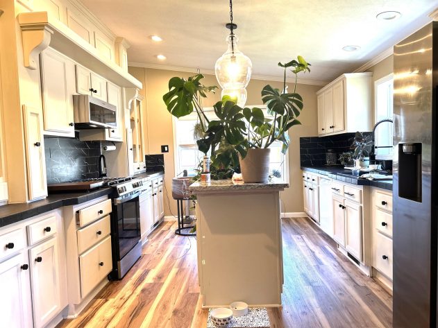 Fairview Manor - Image 11