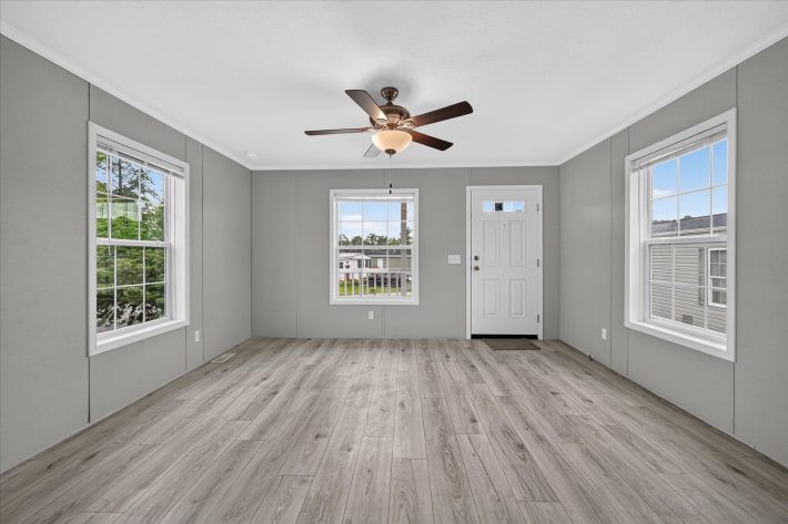 Laurel Woods - Image 7