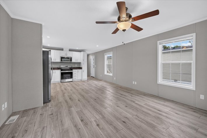 Laurel Woods - Image 8